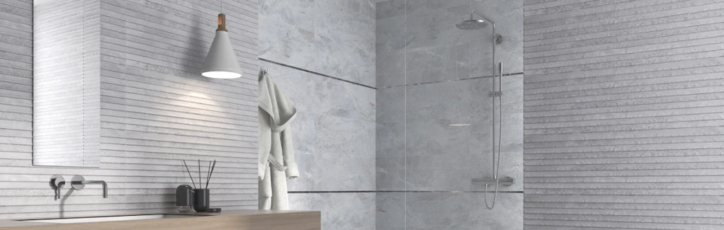 Exposición de materiales de baño